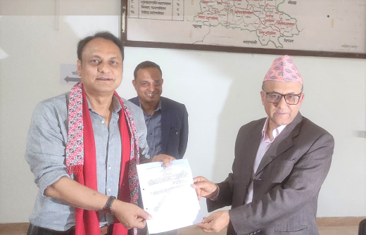 एमालेबाट सर्वेन्द्र खनालले तनहुँ-१ मा गरे उम्मेदवारी दर्ता